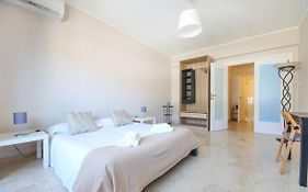 Vatican Apartment 67